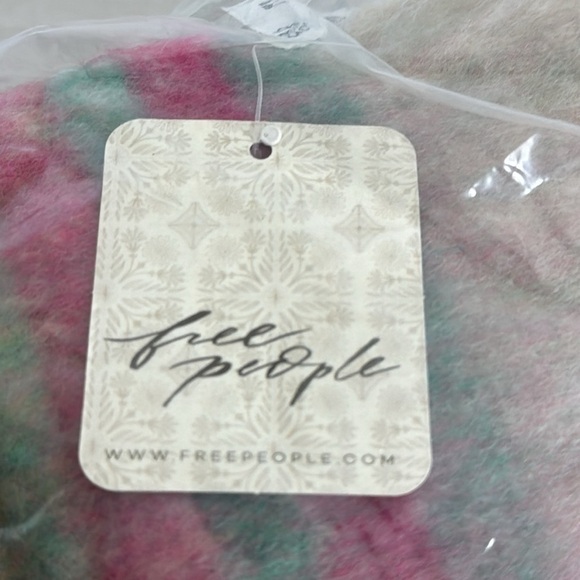 FREE PEOPLE Textured Stripe Throw Blanket Ivory Multicolor Stripe Fringed NWT - Picture 7 of 8